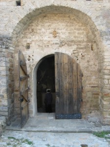 Улаз у манастир Ђурђеви Ступови
